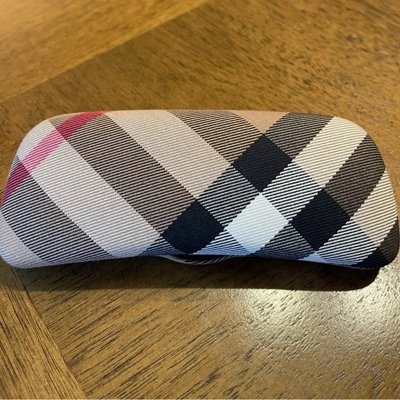 Burberry | Accessories | Burberry Nova Check Hard Eye Case  display picture 2